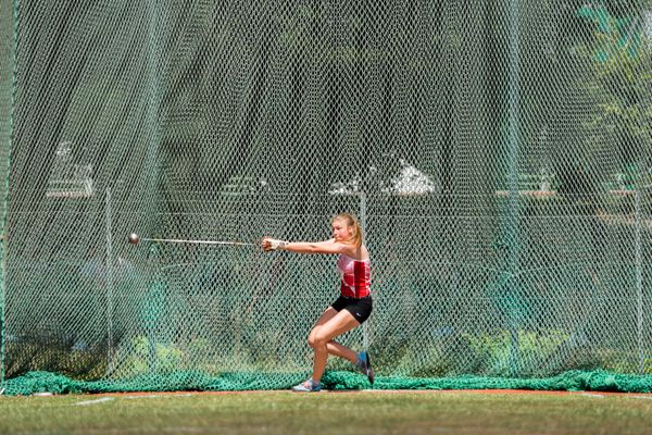 Lara Hundertmark (Einbecker SV) beim Hammerwurf am 03.07.2022 waehrend den NLV+BLV Leichtathletik-Landesmeisterschaften im Jahnstadion in Goettingen (Tag 1)